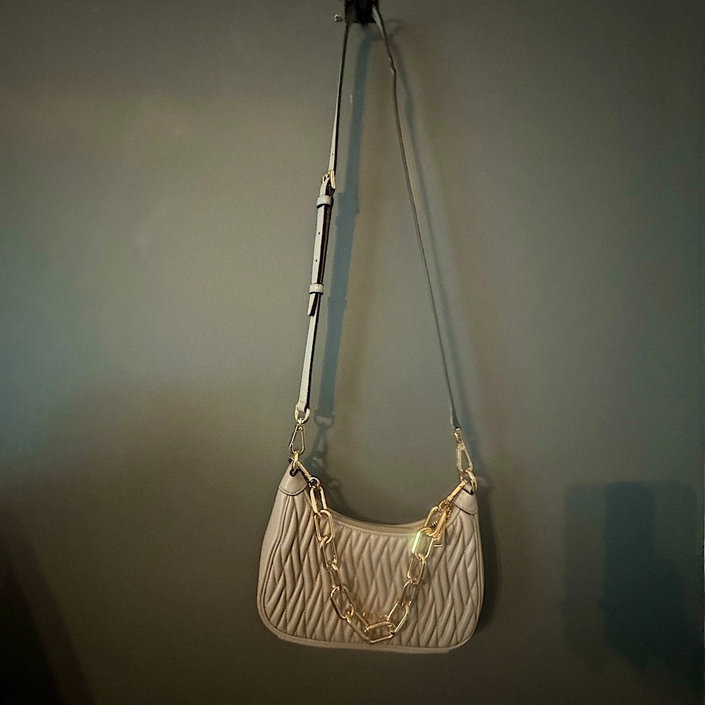 Michael Kors Quilted Leather Crossbody/Shoulder Gray MD size